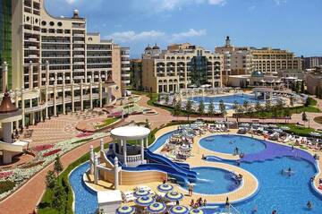 Фотографии Апарт-отели Private Apartment in 5-star Sunset Resort, Aparthotel г. Поморие (Болгария) №3 Фото Апарт-отели Private Apartment in 5-star Sunset Resort, Aparthotel г. Поморие 3