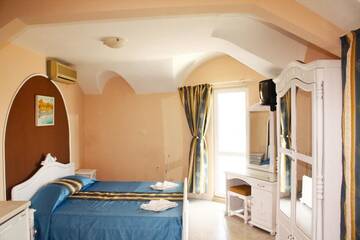 Фото номера Номер-студио с балконом Отель Hotel Paros 2 г. Поморие 20