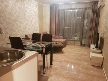 Фото номера Апартаменты Делюкс с 2 спальнями, вид на море Апарт-отели Apart Hotel Iglika г. Поморие 4