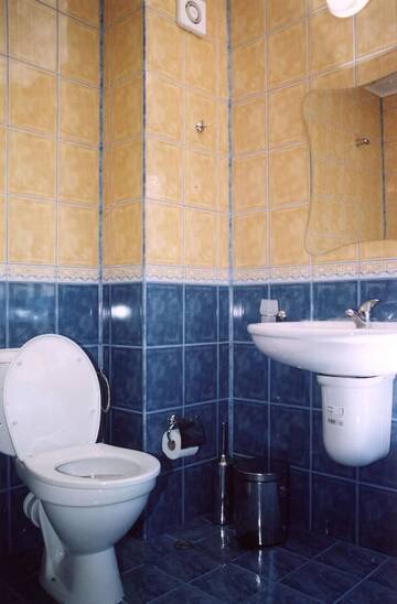 Фото номера Улучшенный двухместный номер с 1 кроватью и балконом Отель Hotel Electra г. Поморие 10
