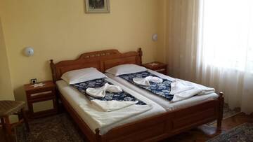Фото номера Апартаменты с видом на море Гостевой дом Guest House Margarita г. Поморие 7