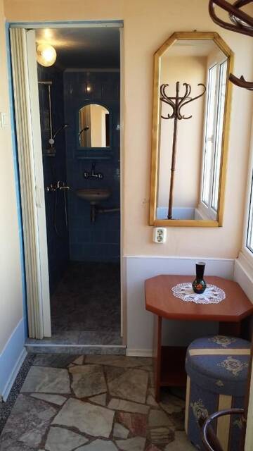 Фото номера Полулюкс с балконом Гостевой дом Guest House Margarita г. Поморие 6