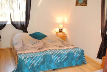 Фото номера Трехместный номер эконом-класса Гостевой дом Guest House Sunflowers г. Поморие 6