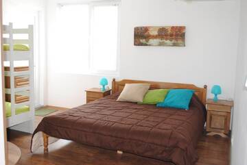 Фото номера Номер-студио с террасой Гостевой дом Guest House Sunflowers г. Поморие 4
