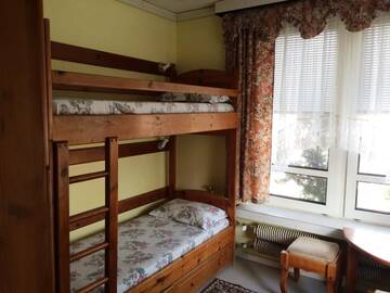 Фото номера Стандартный четырехместный номер Гостевой дом Guesthouse JANA г. Поморие 7