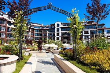 Фото Апарт-отели Boutique Rose Gardens apartments г. Поморие 4