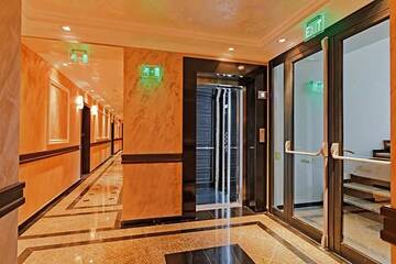 Фото номера Номер-студио с балконом Апарт-отели Boutique Rose Gardens apartments г. Поморие 2