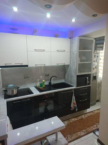 Фото номера Апартаменты с общей ванной комнатой Гостевой дом House Ogledalovi г. Поморие 5