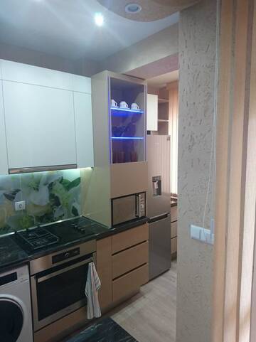 Фото номера Апартаменты с общей ванной комнатой Гостевой дом House Ogledalovi г. Поморие 11