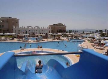 Фото номера Апартаменты с видом на море Апарт-отели Private Apartment in 5-star Sunset Resort, Aparthotel г. Поморие 14