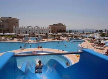 Фото номера Апартаменты с видом на море Апарт-отели Private Apartment in 5-star Sunset Resort, Aparthotel г. Поморие 26