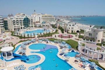 Фото номера Апартаменты с видом на море Апарт-отели Private Apartment in 5-star Sunset Resort, Aparthotel г. Поморие 27