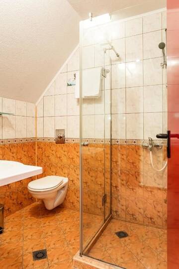 Фото номера Семейный номер Отель Saint George Hotel &amp; Medical Spa г. Поморие 5