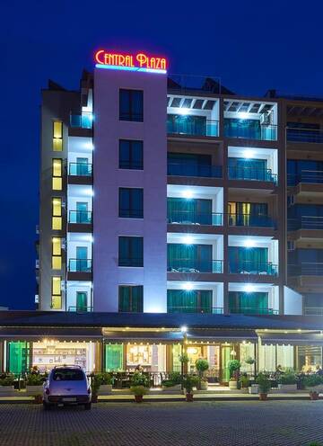 Фото Отель Central Plaza Hotel г. Поморие 1