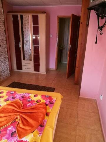 Фото номера Люкс с 1 спальней, балконом и видом на море Гостевой дом Fener Guest House г. Поморие 6