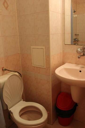 Фото номера Трехместный номер с балконом Гостевой дом Fener Guest House г. Поморие 34